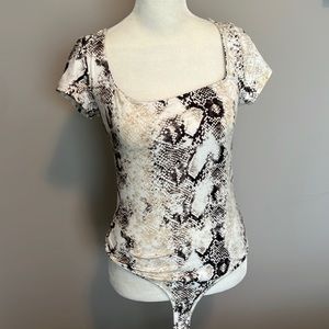 Chrysanthemum- snake skin bodysuit - 96% polyester & 4% spandex